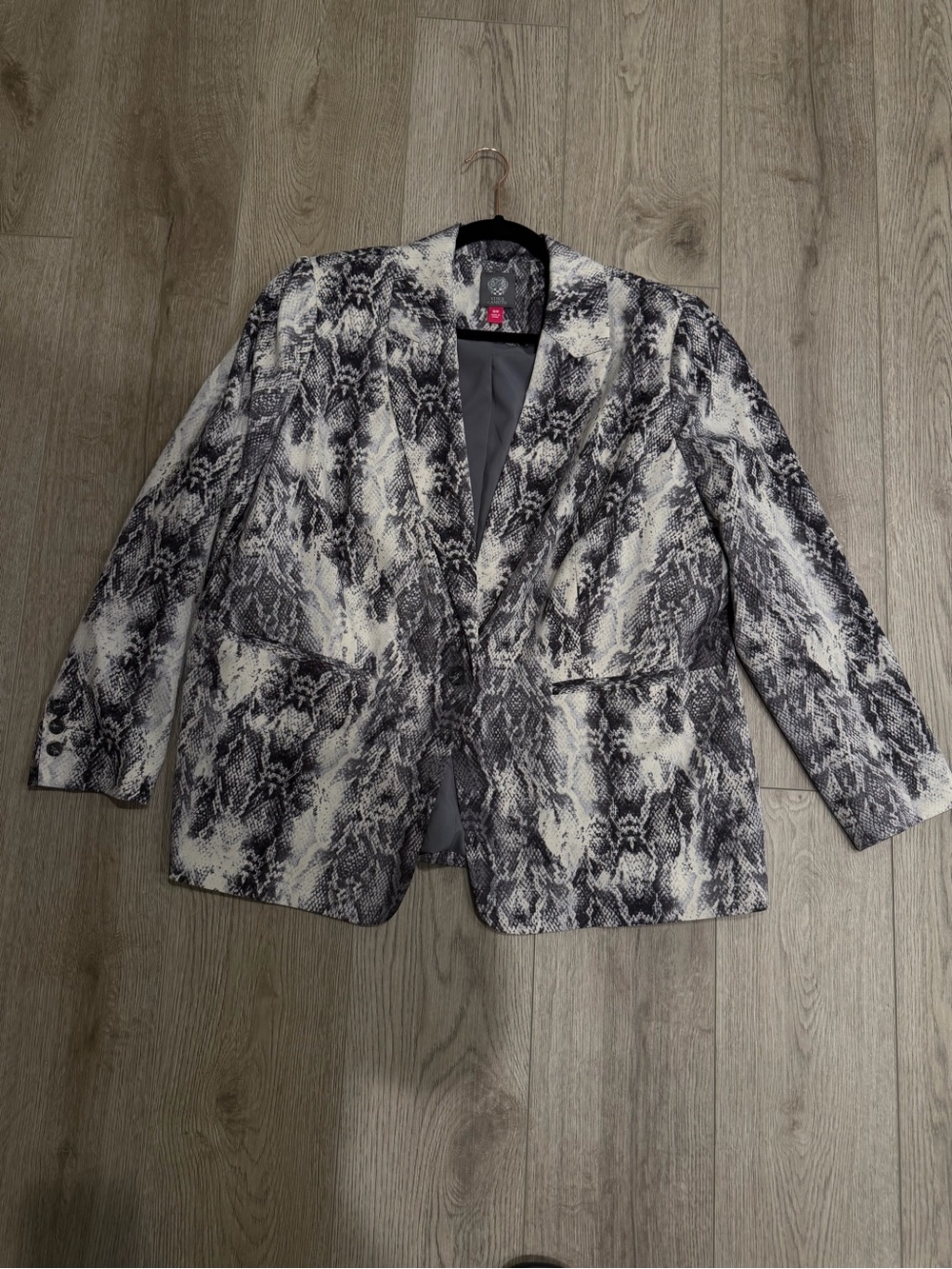 Vince Camuto Black & White Snake-Print Blazer